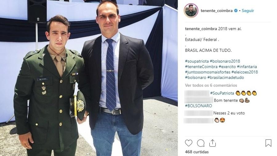 18.dez.2017 - Tenente Coimbra ao lado de Eduardo Bolsonaro, filho do presidente - Reprodução/Instagram/@tenente_coimbra