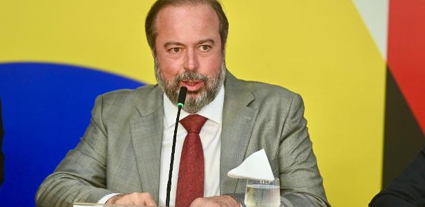 Governo avalia acordo com Enel se Aneel cancelar contrato em SP