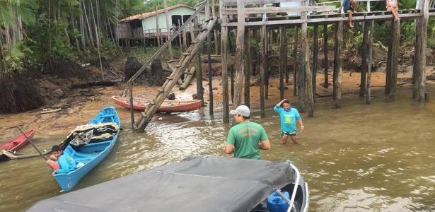 Comunidade de Cametá, no Pará, distante da capital, Belém, tem viagem de mais de 40 km de barco para chegar à região ribeirinha