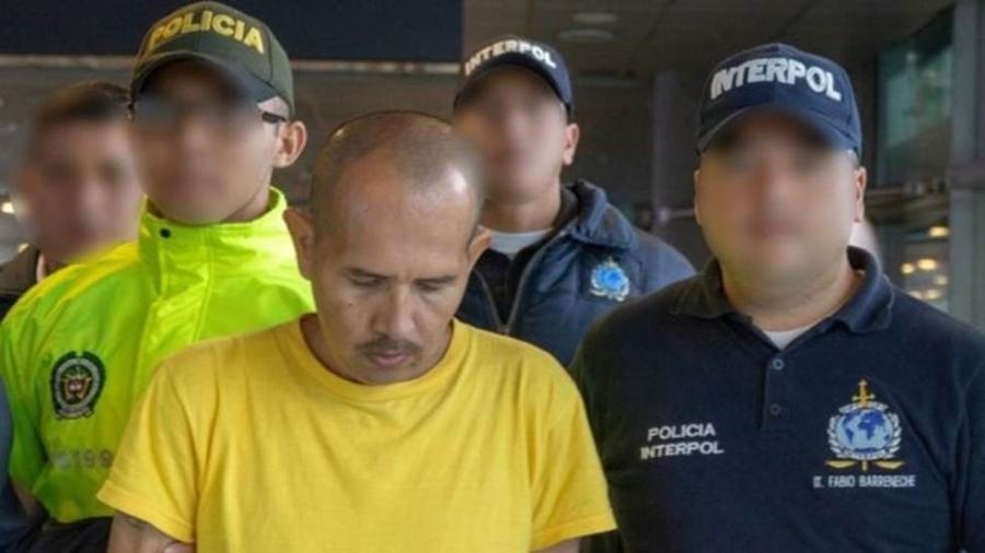 Latorre fotografava e filmava seus crimes para compartilhar na internet em rede de pedófilos - Dijin/BBC