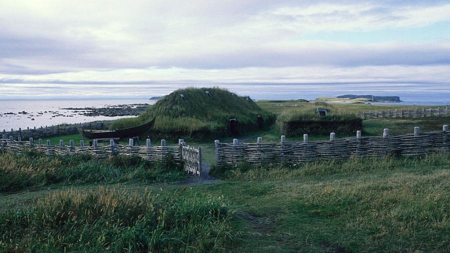 Localidade onde vikings chegaram, L"Anse Aux Meadows, no Canadá, ficou desaparecida até 1960 - Wolfgang Kaehler/ LightRocket/ Getty Images