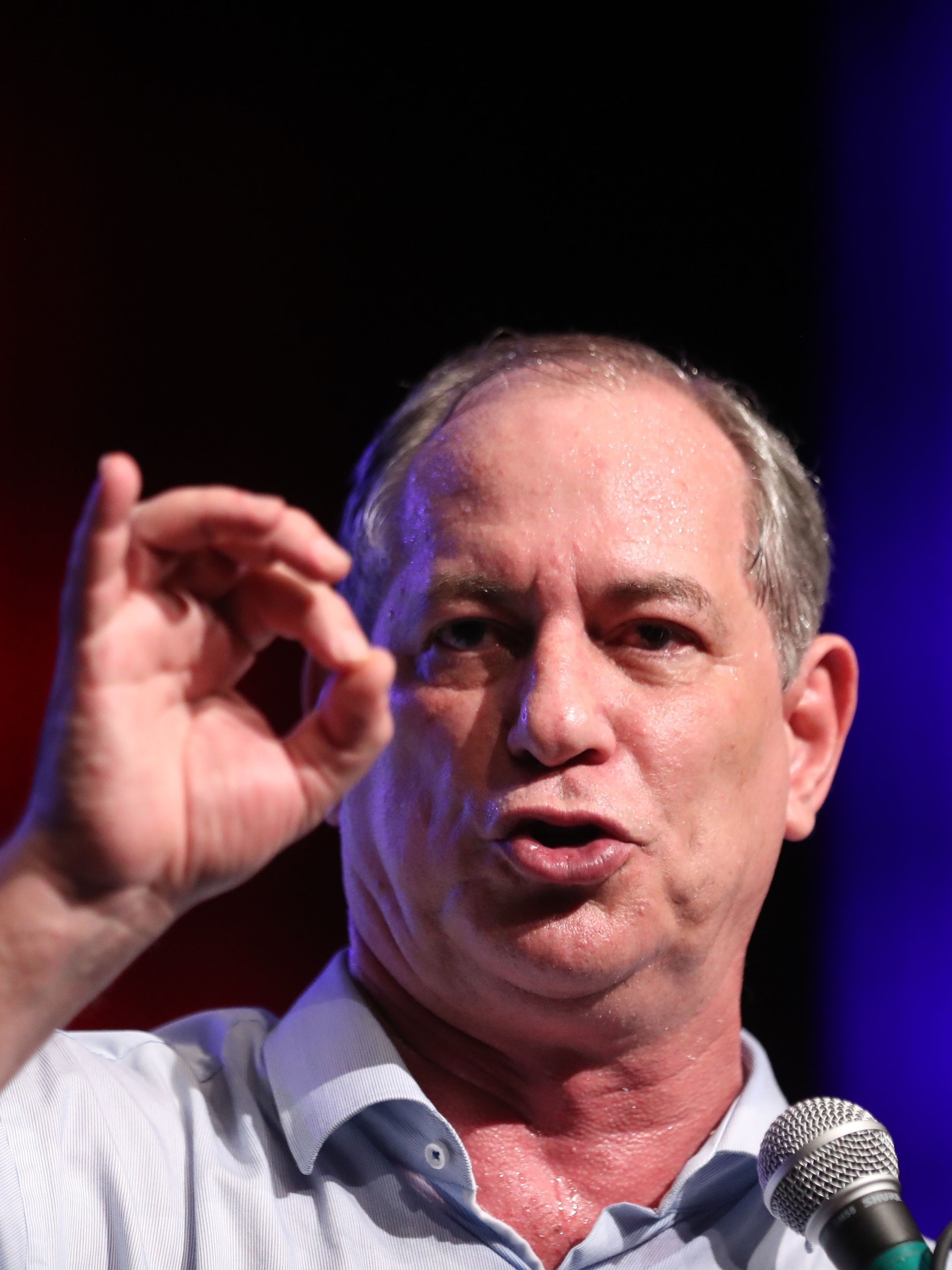 Ciro Gomes critica Lula e Bolsonaro durante a 8 Brazil Conference