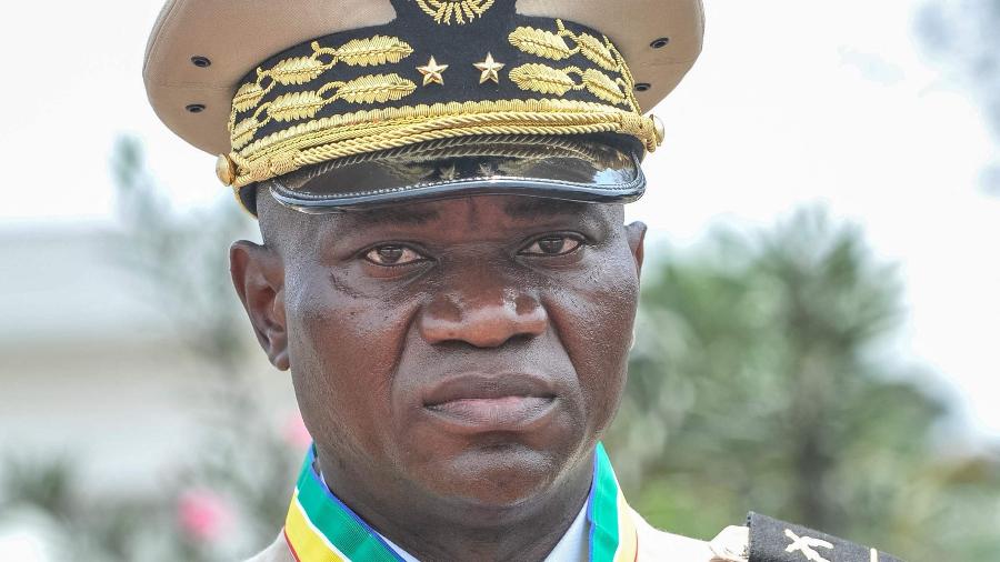 O novo presidente do Gabão, General Brice Oligui Nguema