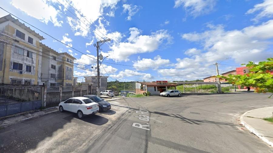 Chacina ocorreu perto de conjunto habitacional no bairro Tancredo Neves - Google Street View/Reprodução