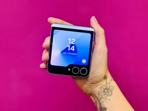 Galaxy Z Flip6: dobrável mais estiloso da Samsung brilha em selfies e IA