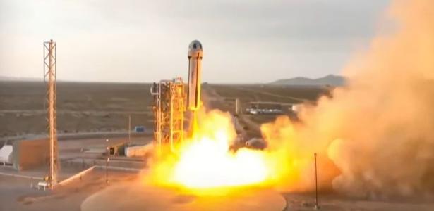 Como foi o voo que levou Kate Perry e outras 5 mulheres ao espaço