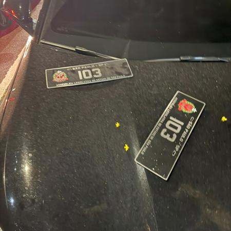Veículo de deputado que deu um tiro em bar de São Paulo Veículo de deputado que deu um tiro em bar de São Paulo