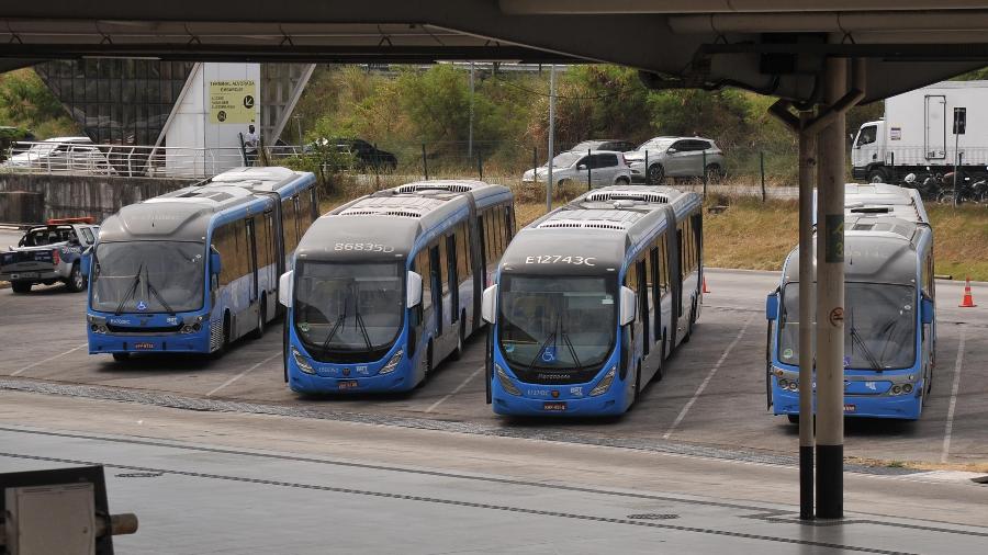 Paralisação interrompeu a circulação do BRT nos corredores Transoeste, Transcarioca e Transolímpica - Saulo Ângelo/Futura Press/Estadão Conteúdo
