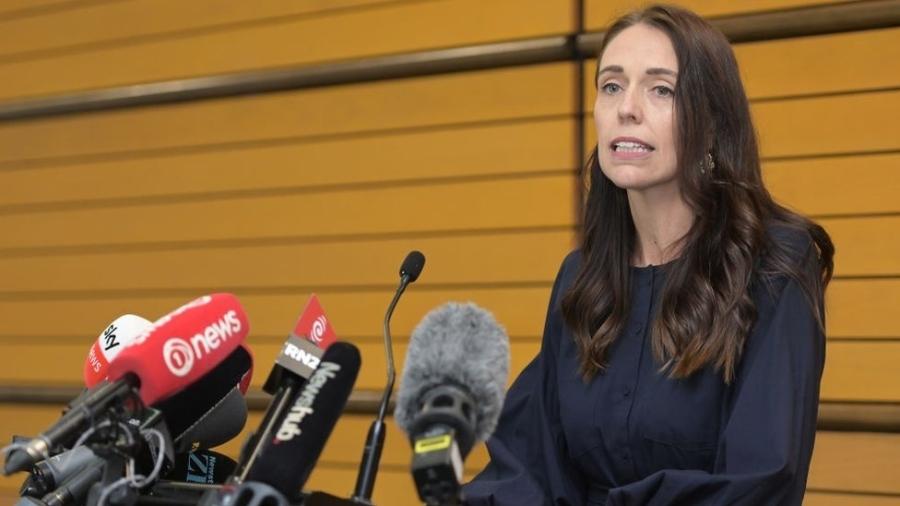 Jacinda Ardern anunciou que deixará o cargo antes das eleições. - Getty Images