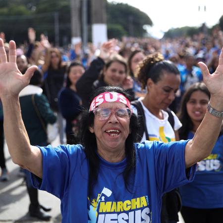 Milhares de fiéis participaram da Marcha para Jesus no feriado de Corpus Christi em São Paulo