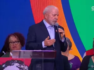 Lula critica neoliberalismo e pede 'jornada de trabalho equilibrada' no G20