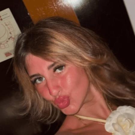A britânica Bella May Culley, 18, é estudante de enfermagem - Reprodução