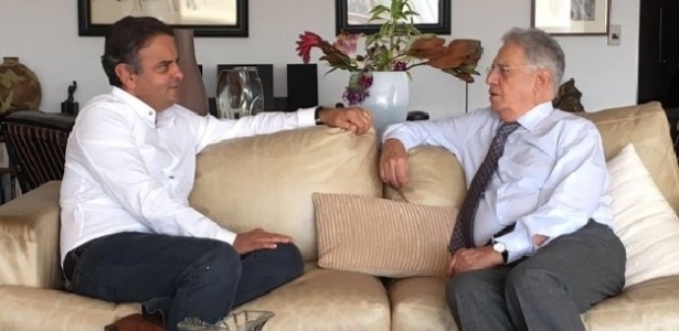 Aécio Neves e o ex-presidente Fernando Henrique Cardoso durante encontro em SP - Twitter Aécio Neves - 18.abr.2016/Divulgação