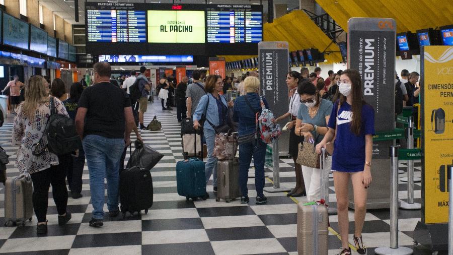 Coronavírus: Vista do saguão de check-in do Aeroporto de Congonhas, na zona sul da cidade de São Paulo - Mister Shadow/Asi/Estadão Conteúdo