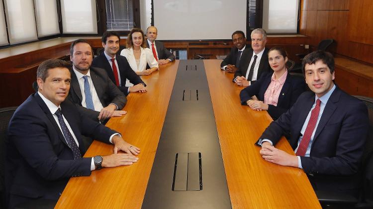 Reunião do COPOM (Comitê de Política Monetária) do Banco Central, com os dois novos diretores indicados pelo Governo Lula: o economista Gabriel Galípolo e o servidor do BC Ailton Aquino
