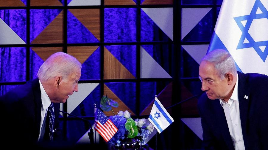 Joe Biden e Benjamin Netanyahu, em visita do presidente americano a Israel em outubro do ano passado  - Evelyn Hockstein - 18.out.23/Reuters