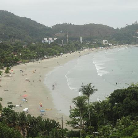 Praia da Enseada em Ubatuba, no litoral norte de São Paulo