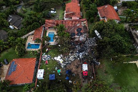 Imagem áerea do local onde avião da Voepass caiu no dia 09/08/2024. Foto de 10/08/2024