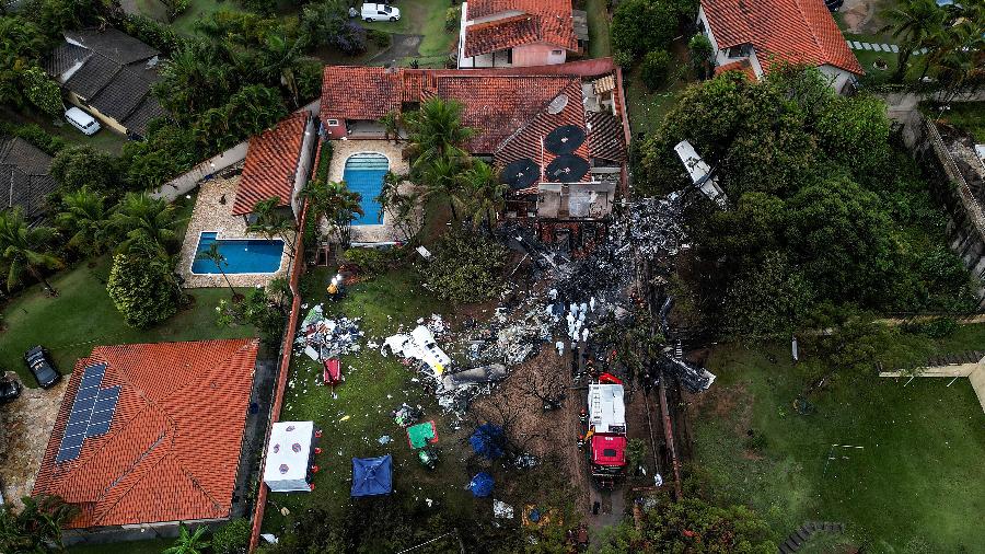 Imagem áerea do local onde avião da Voepass caiu no dia 09/08/2024