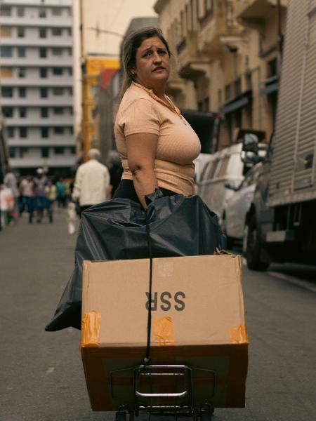 A comerciante Cristiane dos Santos A comerciante Cristiane dos Santos