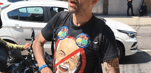 Deputado do PL exibe arma em comitê do PSOL no Rio
