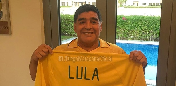 Facebook/Diego Maradona