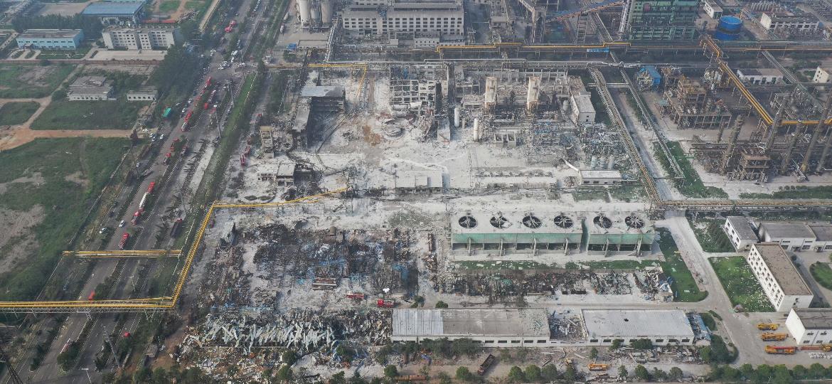 20.jul.2019 - Vista aérea do local da explosão de uma planta de gás, na cidade de Yima, na província de Henan, no centro de China - Feng Dapeng/Xinhua