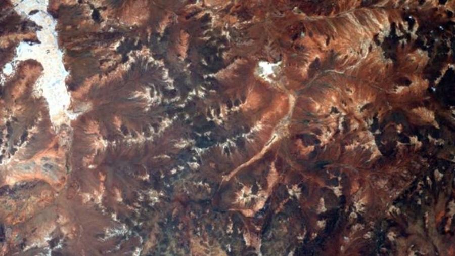Imagem da região de Yarrabubba tirada da Estação Espacial Internacional - INTERNATIONAL SPACE STATION