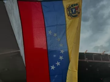 Venezuelanos vão às urnas em clima de tensão e incerteza