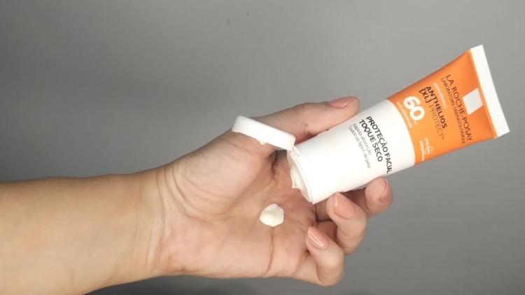 Protetor solar facial La Roche-Posay tem textura gel creme