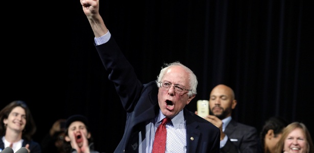 20.fev.2016 - O senador norte-americano Bernie Sanders, pré-candidato democrata à presidência dos EUA, faz campanha na cidade de Henderson, no Estado de Nevada - John Gurzinski/AFP