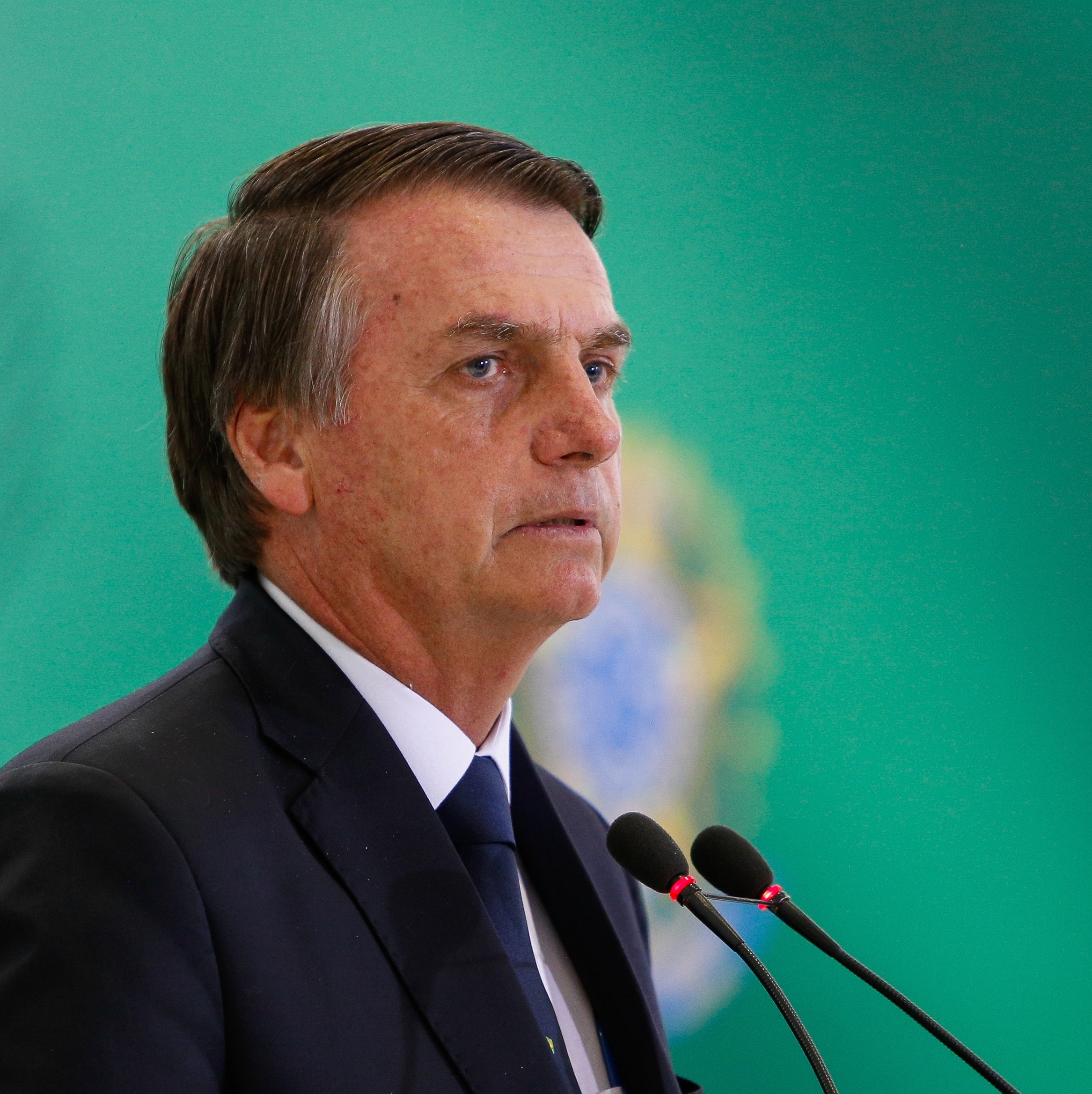 Sob pressão de Bolsonaro, Banco do Brasil pode rever plano de redução de  agências e pessoal