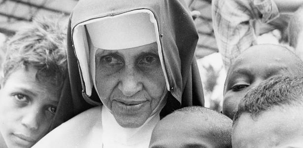 Cerimônia no Vaticano | Papa dá início à canonização de Irmã Dulce, 1ª santa brasileira