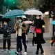 https://conteudo.imguol.com.br/c/noticias/3e/2020/01/28/28jan2020---pedestres-usam-mascaras-numa-regiao-de-compras-em-toquio-no-japao-1580204802768_v2_80x80.jpg