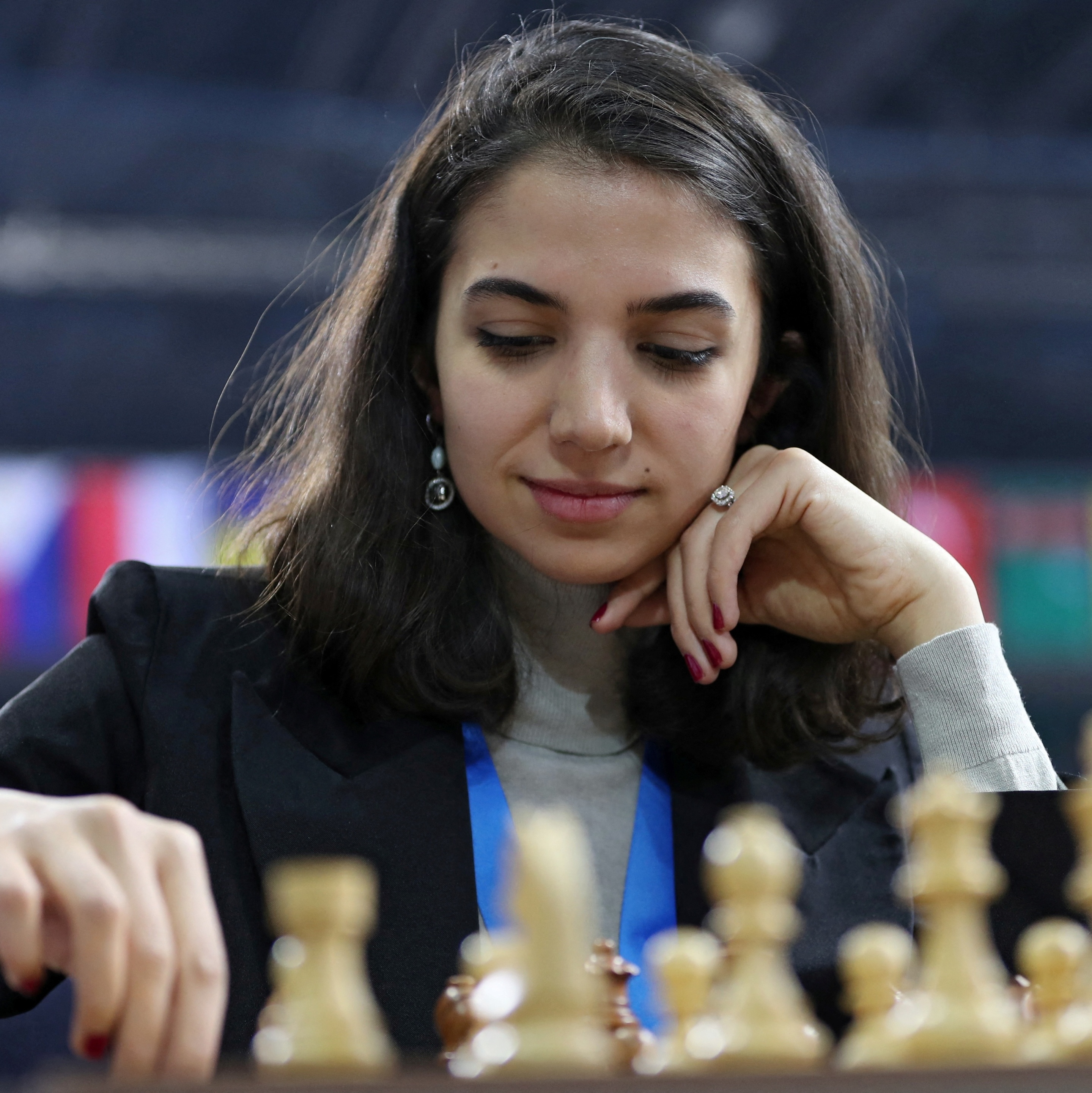 Jogadora de xadrez iraniana competiu num torneio sem o hijab e