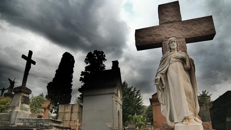 Vista do cemitério da Consolação, em São Paulo - Alex Almeida / Folhapress