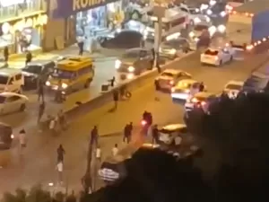 Israelense tem carro apedrejado após entrar em área palestina por engano
