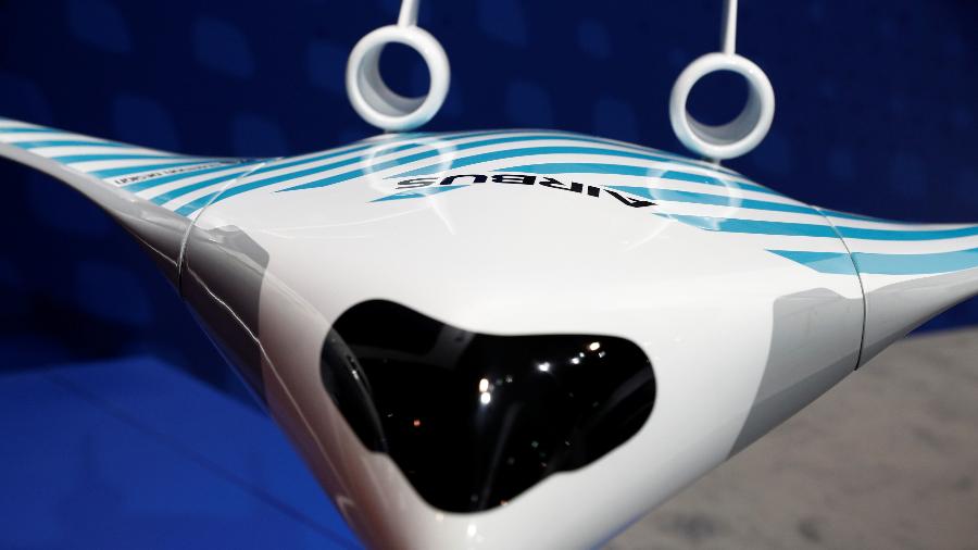 11.fev.2020 - Modelo Maveric da Airbus, apresentado no Airshow de Singapura - Edgar Su/Reuters