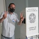 29.nov.2020 - O candidato à Prefeitura de Campinas Rafa Zimbaldi (PL), vota na manhã deste domingo (29), na escola Progresso, no bairro do Cambuí, em Campinas (SP). - LUCIANO CLAUDINO/CÓDIGO19/ESTADÃO CONTEÚDO