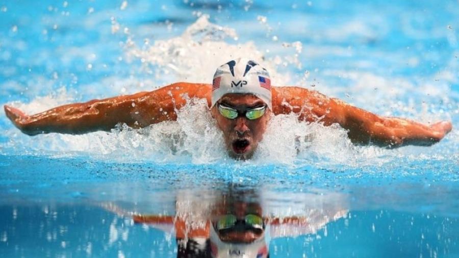 O americano Michael Phelps tornou-se uma pessoa excepcional prestando atenção até nos menores detalhes para atingir seus objetivos - GETTY IMAGES