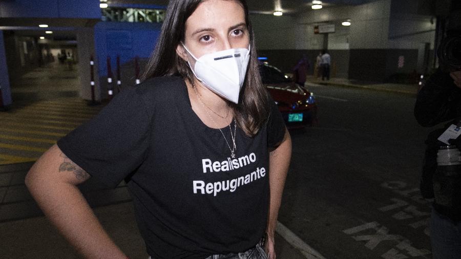 Jornalista cubana Karla Pérez recebeu o status de refugiada depois que as autoridades de seu país a impediram de retornar para a ilha em março de 2021 - EZEQUIEL BECERRA / AFP