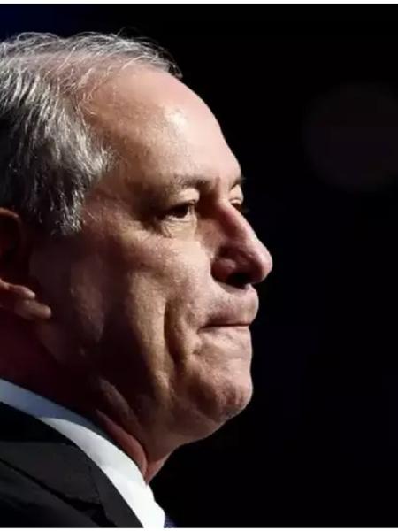 Ciro Gomes anunciou semana passada que suspenderia candidatura enquanto partido não revisasse posicionamento - Evaristo Sá/AFP