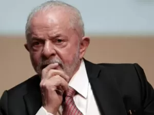 Por que gasolina está tão cara mesmo após Lula cumprir promessa de campanha