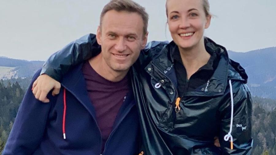  Alexei Navalni e a esposa, Yulia Navalnaya, em foto de arquivo
