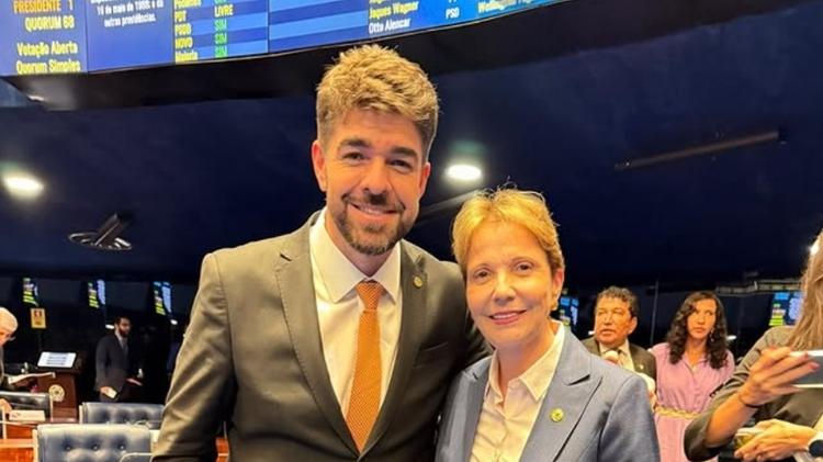 Relator do projeto, Zé Vitor posa para foto com Tereza Cristina, ministra no governo Bolsonaro Relator do projeto, Zé Vitor posa para foto com Tereza Cristina, ministra no governo Bolsonaro