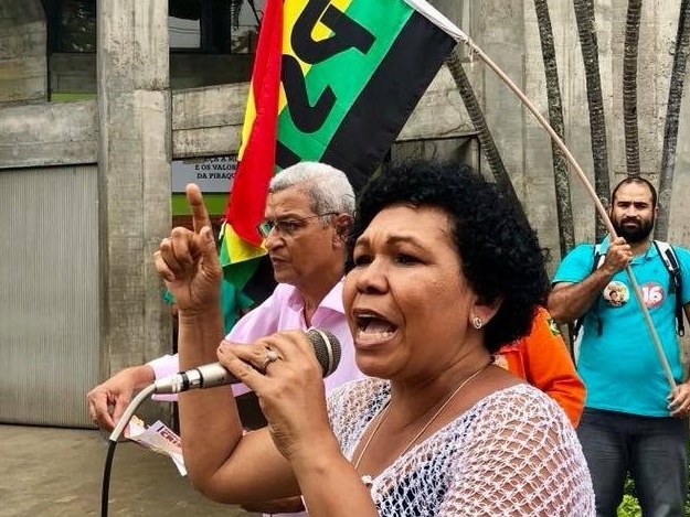 Vera Lúcia fala em romper com capitalismo e criação de conselho popular