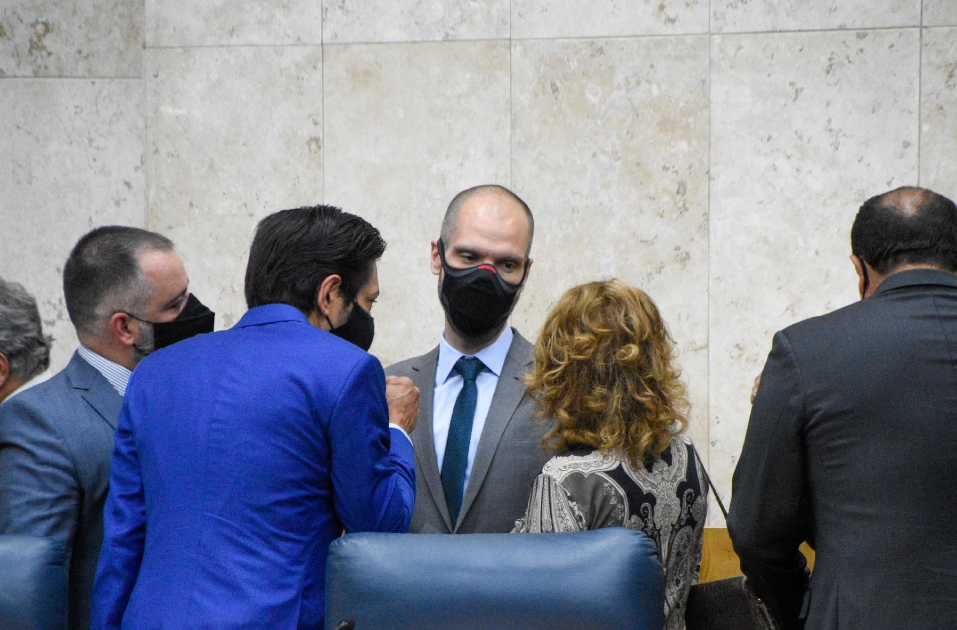 1º.jan.2021 - O prefeito eleito de São Paulo, Bruno Covas (PSDB), chega à Câmara de Vereadores para a cerimônia de posse. - RONALDO SILVA/FUTURA PRESS/ESTADÃO CONTEÚDO