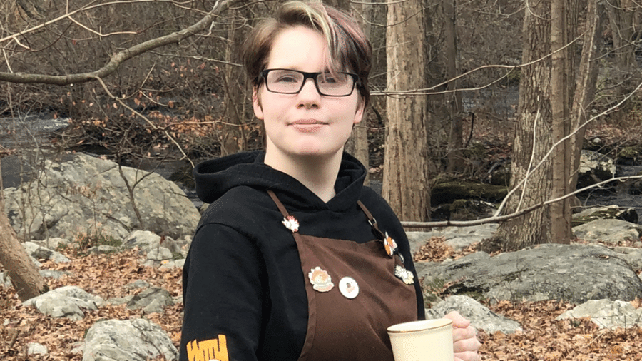 Kit Stoll, de 21 anos, se demitiu esta semana do posto de barista de um café em Nova Jersey e postou sua experiência em fórum antitrabalho - Arquivo pessoal