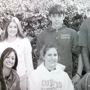 Taylor em seu anuário escolar, pouco tempo após voltar a escola após o Katrina - Arquivo pessoal