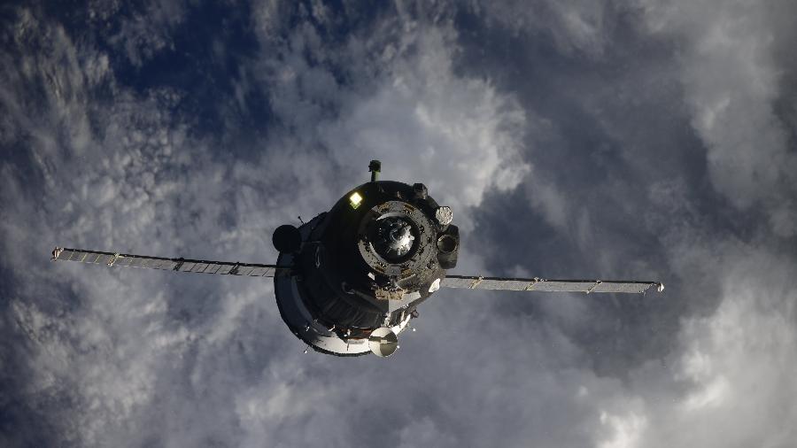 Cápsula russa Soyuz MS17 é uma das formas de ir e vir da Estação Espacial Internacional - Reprodução/Twitter/@ivan_mks63